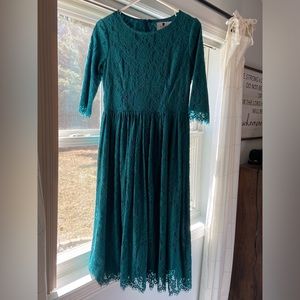 DAINTY JEWELLS TEAL LACE DRESS VERY GOOD USED CONDITION